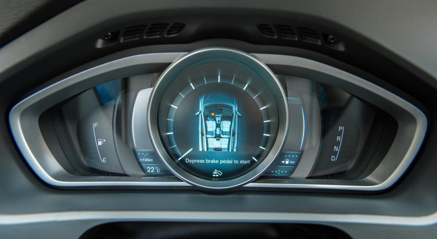  Volvo V40 2012 года  (фото 71 из 183)